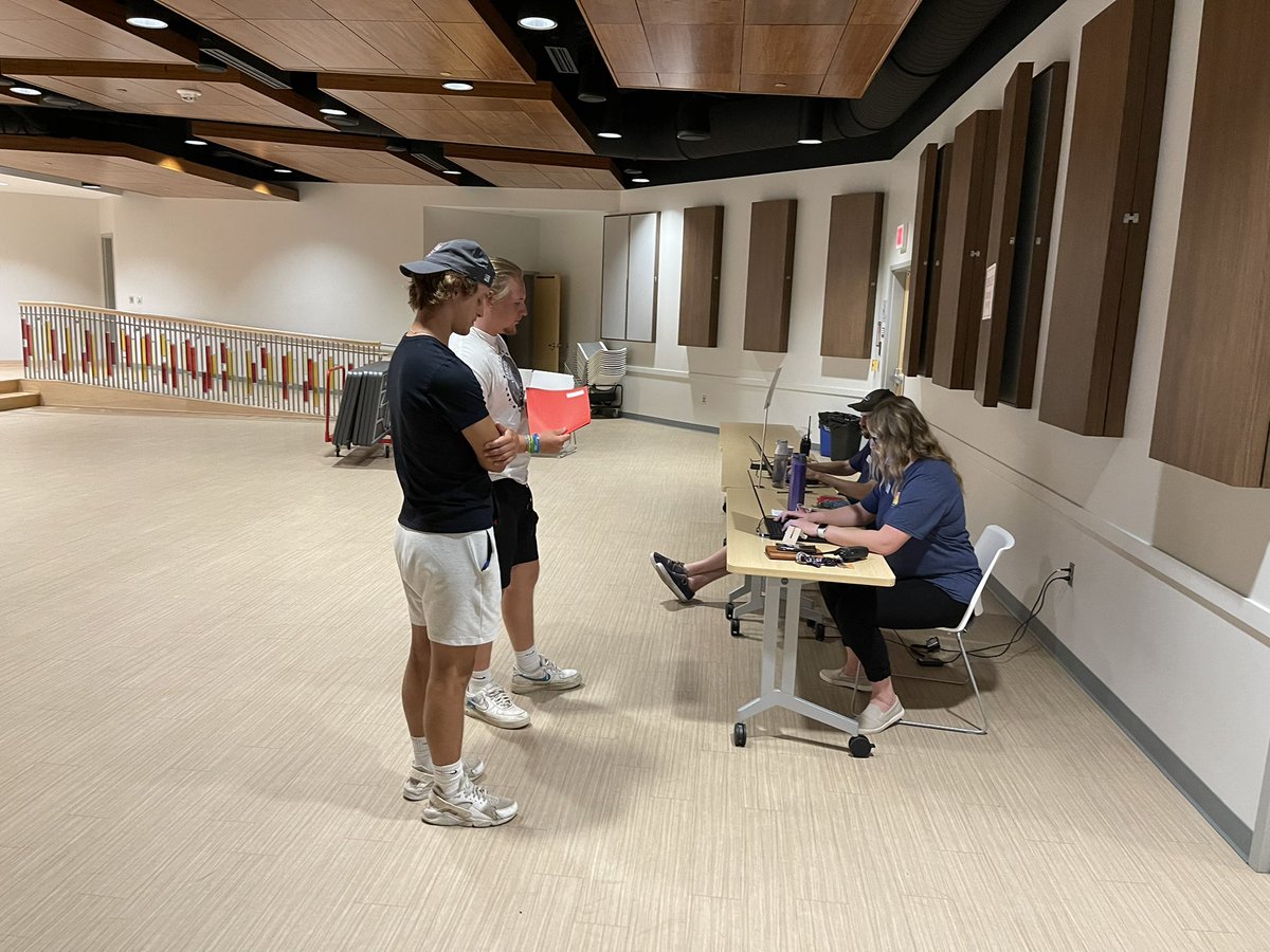 VikingAthletics's tweet image. Grand View Fall athlete move-in day‼️

Welcome, Vikings! 🤩