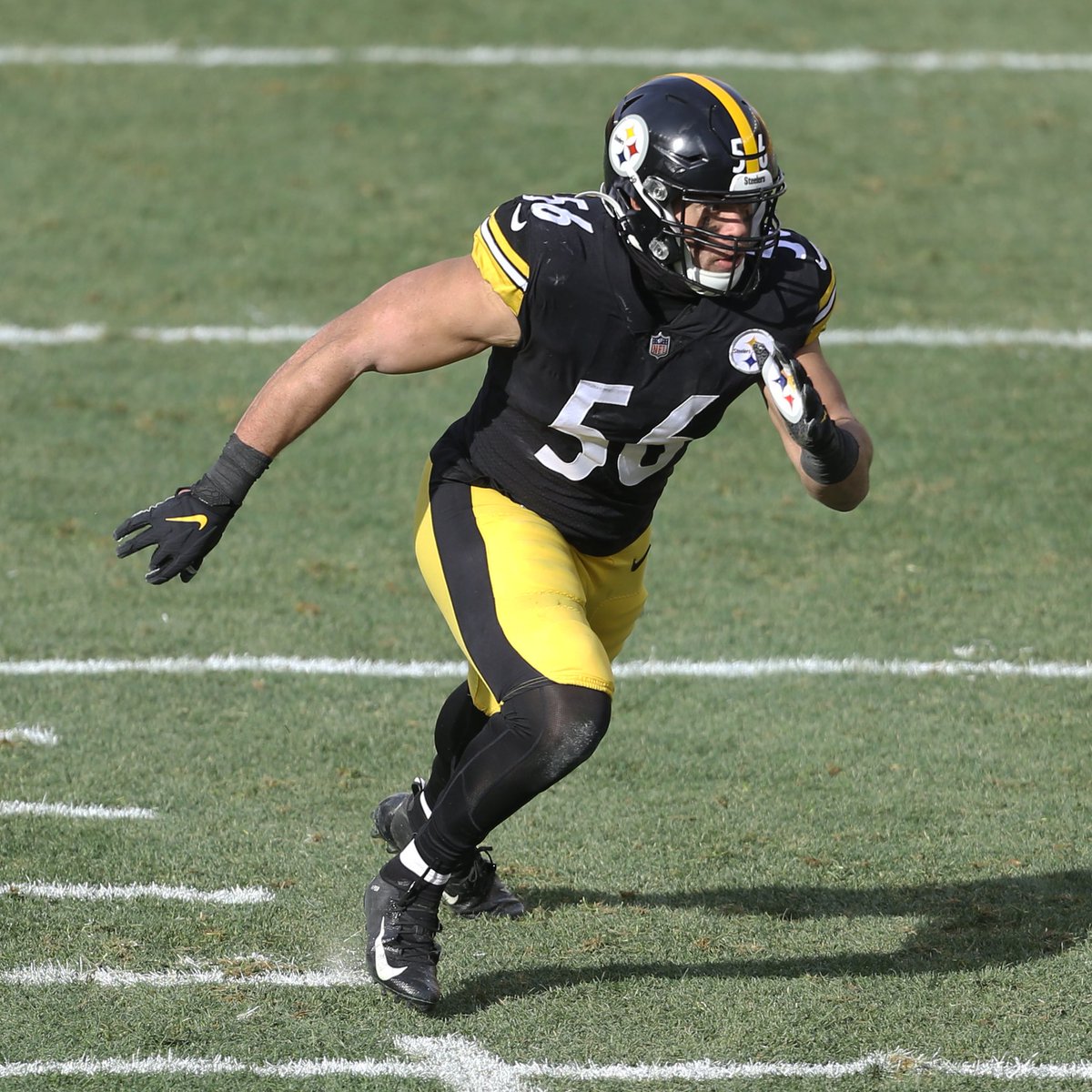 PFF's tweet photo. Grades are LIVE from HoF Game βΌοΈ
Chase Claypool: 88.3 grade (1st among offensive players)
Alex Highsmith: 88.2 grade (1st among defensive players)
Breakout players for the Steelers this year? π€ https://t.co/HJ4yTJGSa4