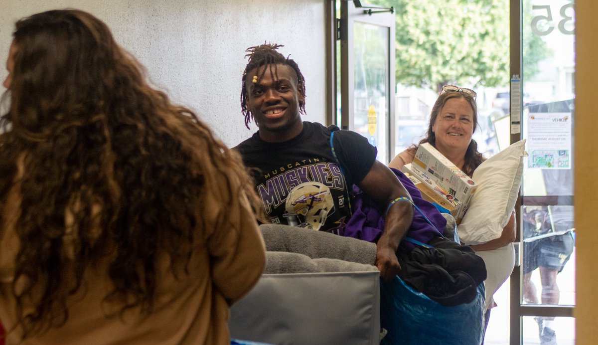 GrandViewUniv's tweet image. We are excited to welcome our fall athletes back to campus today!