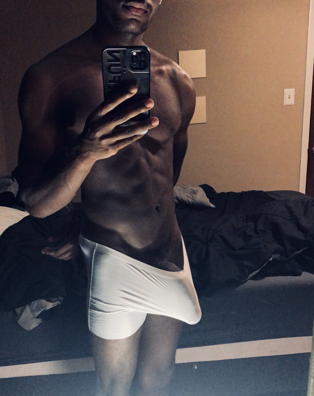 [Image: E8Hmh_xUUAkLbx7.jpg:large]