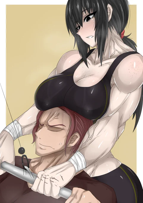 筋トレを補助する鷹乃 