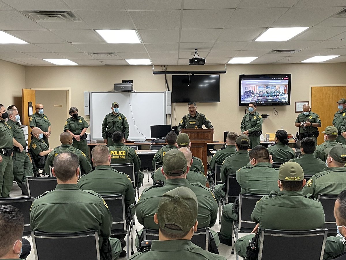While mustering up with the men and women of the Laredo South and Zapata station in Laredo sector, I had the opportunity to congratulate Special Operations Supervisor Sandoval on his retirement and present Chief Hudak with his Wall Commission.