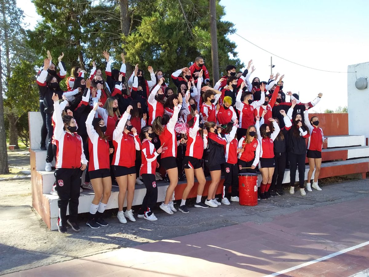 El objetivo es generar un ámbito en el cual los estudiantes puedan vincularse con otras instituciones educativas a través de una amplia propuesta de actividades.

¡Últimos días para inscribirse! ¡Sumate!
👉Hay tiempo hasta el 9 de agosto.

✔️Inscripciones: olimpiadasea.net.ar