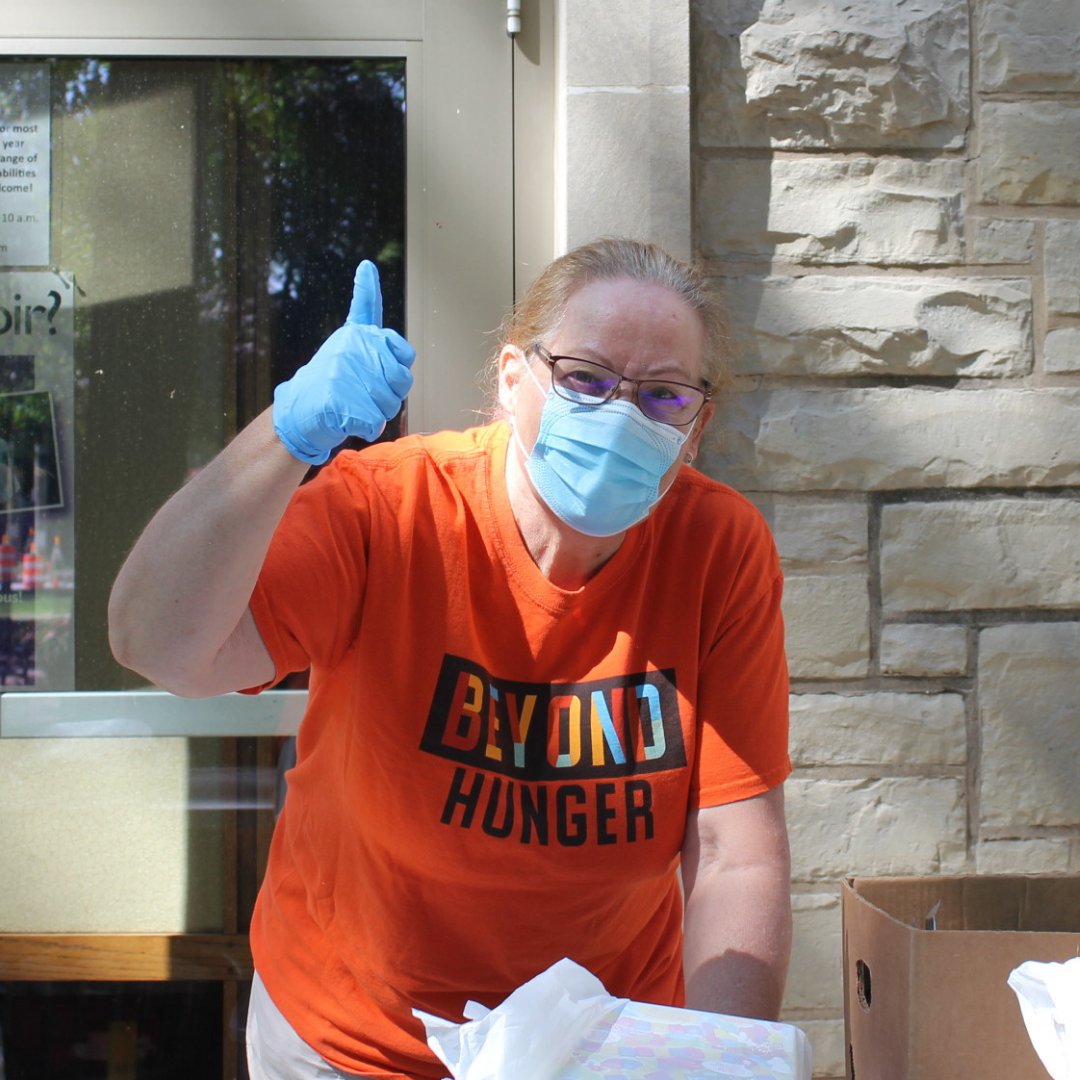 gobeyondhunger's tweet photo. In accordance with the Village of Oak Park's Mask Requirement effective August 6, 2021 we've adjusted our protocols. We urge all of our community members to get vaccinated, to protect themselves and others from the effects of COVID-19.

https://t.co/kJ63qQnpZe https://t.co/HlKB60GkNg