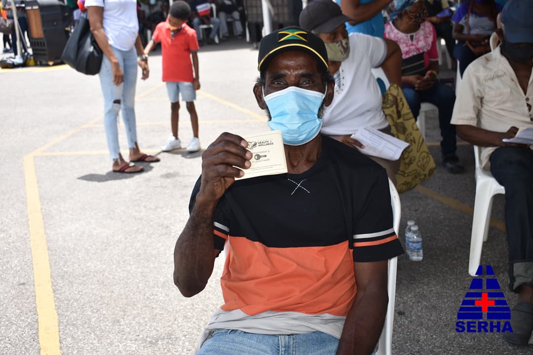 theserhajm's tweet image. Yesterday, scores of persons turned out to receive their first dose of the Astrazeneca vaccine during the Blitz sites at Soverign Centre. Here are the highlights #vaccinateja #Getvaxx #celebratingJa59 @themohwgovjm @SRHAJamaica @wrhagovjm @mohnerha