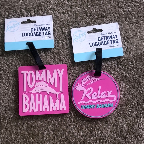 CJRye11's tweet photo. So good I had to share! Check out all the items I'm loving on @Poshmarkapp from @akpetty45 @SarahSc93586116 #poshmark #fashion #style #shopmycloset #handcrafted #tommybahama #talbots: https://t.co/aoXSBwu4tZ https://t.co/vqdbqULhyo