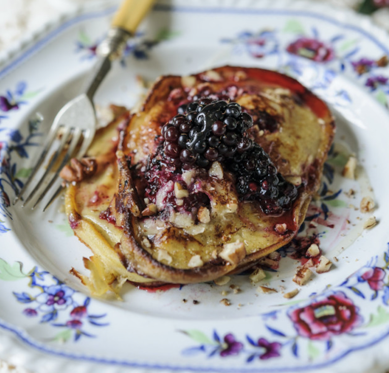 TEGmagazine's tweet image. A delicious recipe for blackberry and ricotta pancakes! 
theenglishgarden.co.uk/expert-advice/…

#recipe #recipeoftheday