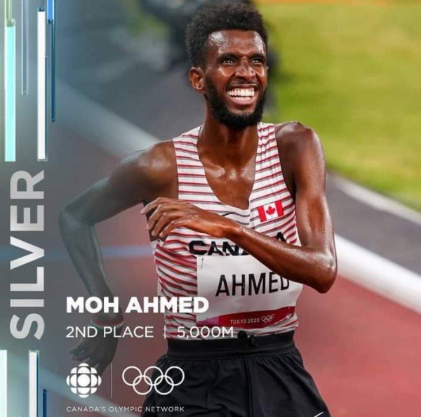 Fowsio_Ibrahim's tweet photo. #Congraturation to #somalilander @Moh_Speed
Coming 2nd in the 5000m final in the #Tokyo2021 Olympic Games.
Despite representing #Canada he is A proud Somalilander wearing a painted a bracelet of the #Somaliland flag in his hand.
💚🤍❤️
#Tokyo2020 https://t.co/bLHskquBUW