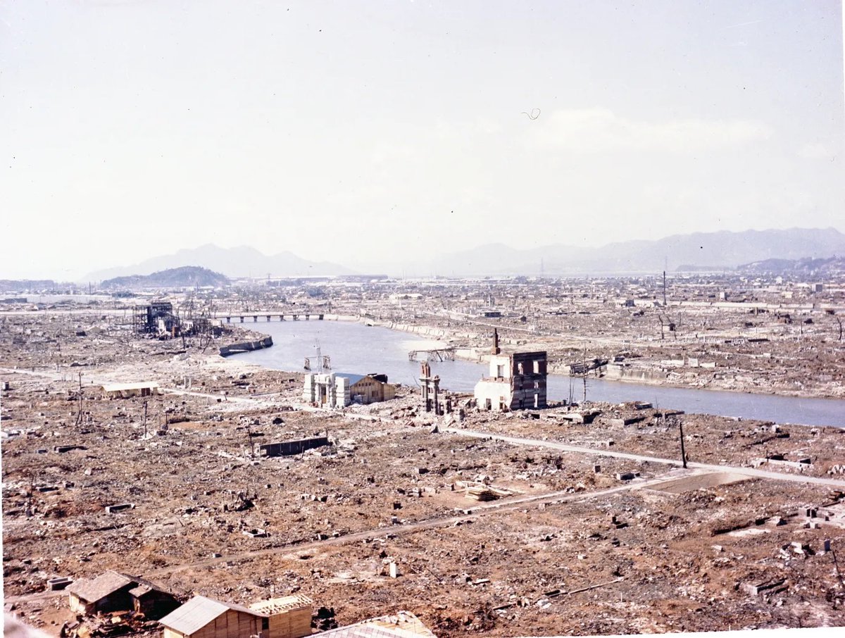 The USA carried out the first nuclear attack in history on #Hiroshima 76 years ago today. The nuclear bomb destroyed much of the city, killing hundreds of thousands of people and causing radiation-related illnesses that would last for generations. 📷: The Unwritten Record