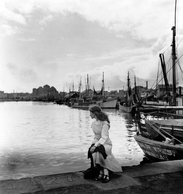 Oia ~ glOrIA tweet media