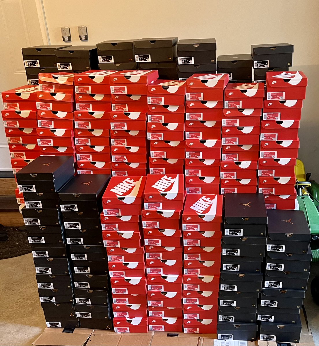 Got this table screaming out “no mas” @LinearAIO @Lucky_AIO @OculusProxies @TheXYZStore @TheTenCooks @AnotherFnf @guppypond @SplashXGroup