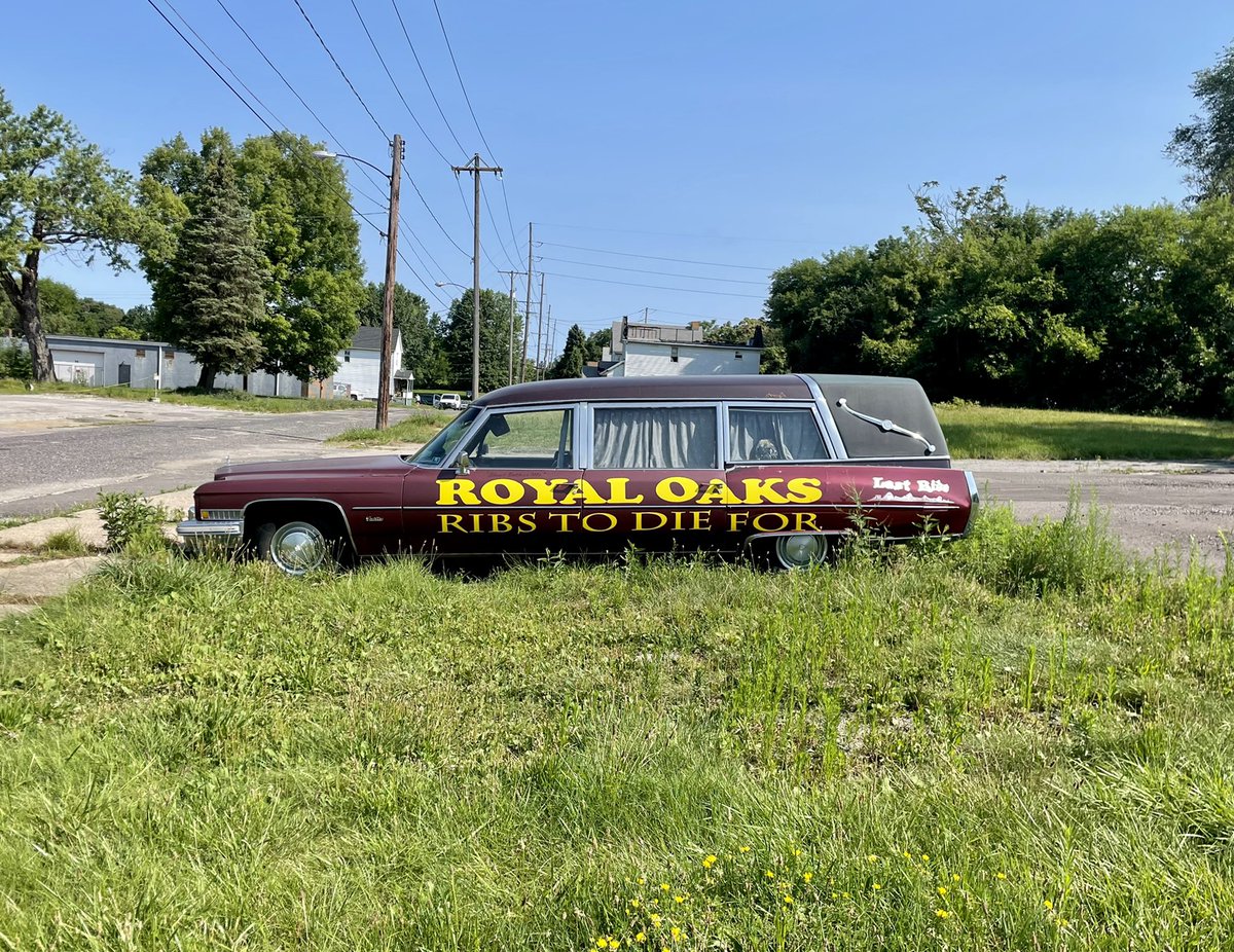 Midwest Modern on Twitter "RT JoshLipnik Royal Oaks Bar & Grill