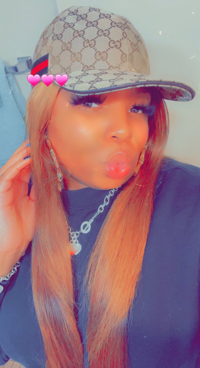 MissWright89's tweet photo. They asked for the 🐐 and then I came💋 https://t.co/mWccgEUI42