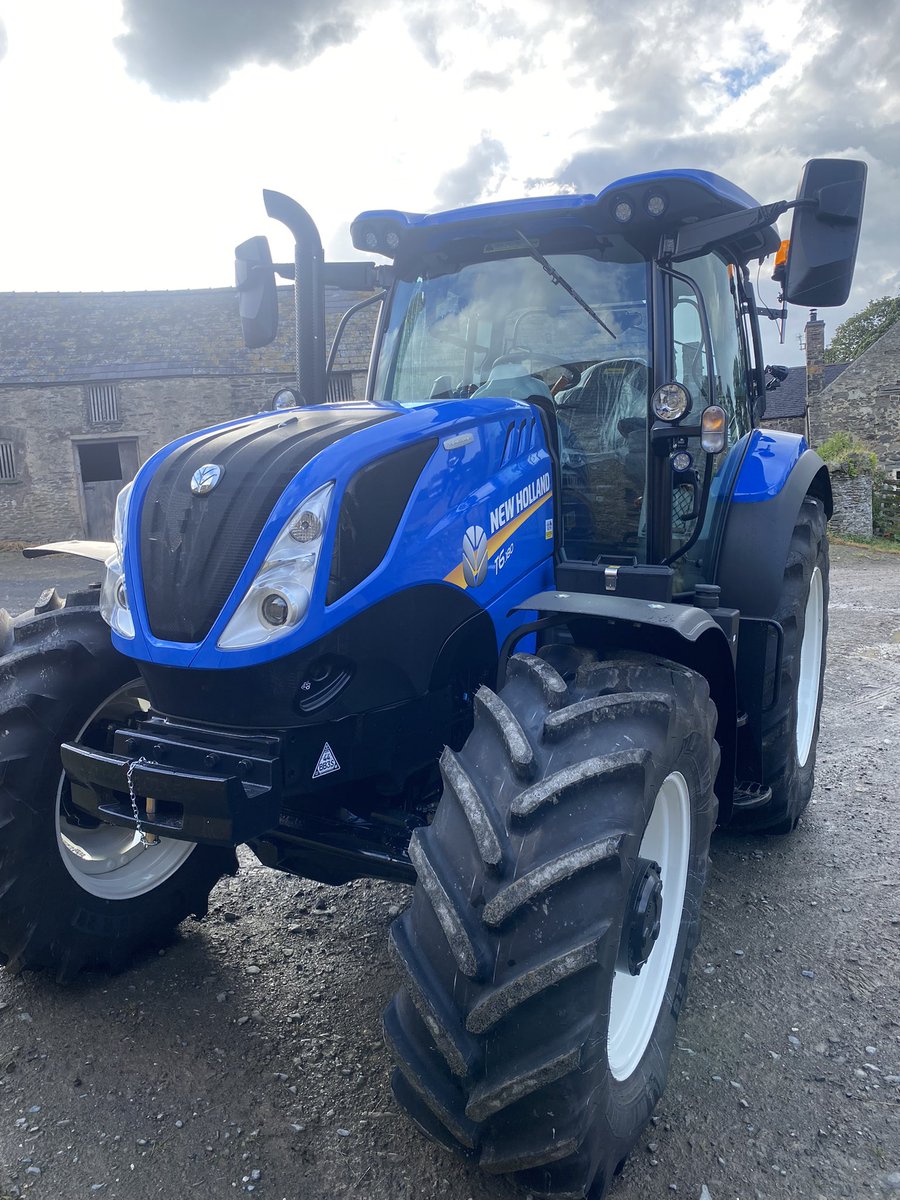 Huw Clwyd tweet media