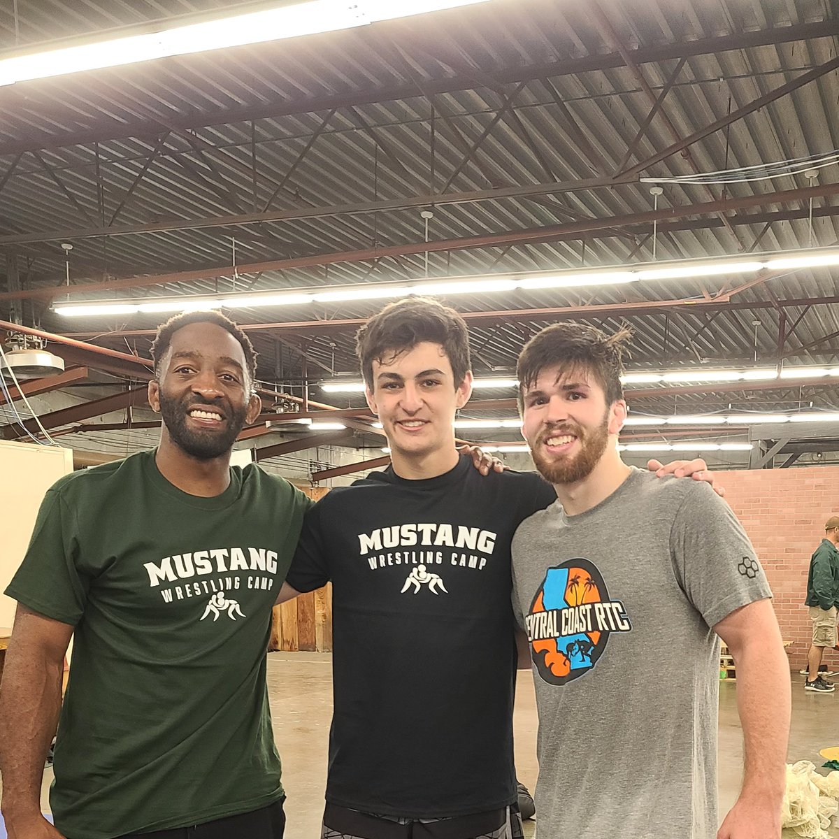 ChrisCapo152's tweet photo. Another great week of learning at @CalPolyWrestle Mustang Wrestling Camp with Coaches @JonSioredas, @ChrisChionuma, @TheGenghis_Sean, @RickyTo4Prez, @JackLenox1, and @bennym125 #MustangWrestlingCamp @CalGrappler @calUSAwrestling https://t.co/DN4ubySWo6