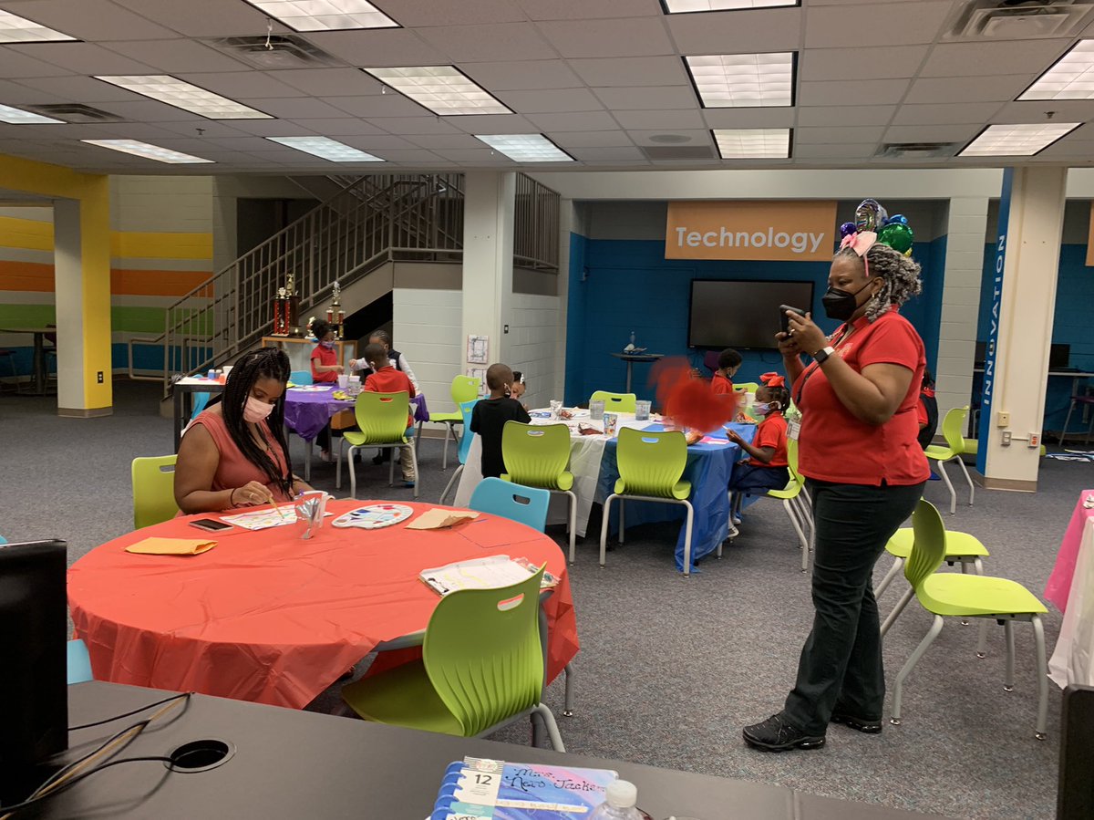 APS Media Services tweet media