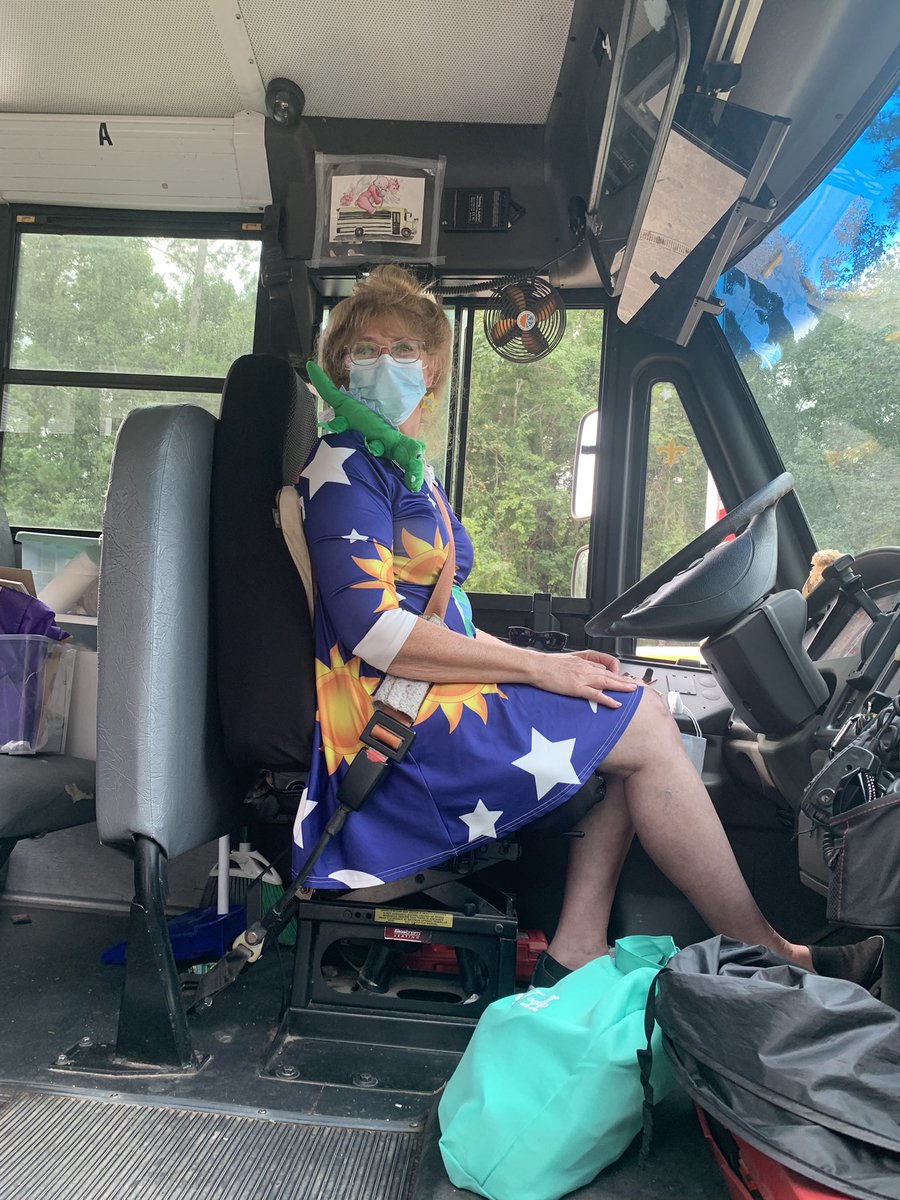 We love our <a href="/stppschools/">St. Tammany Parish Public Schools</a> bus drivers! #stppsfirstday