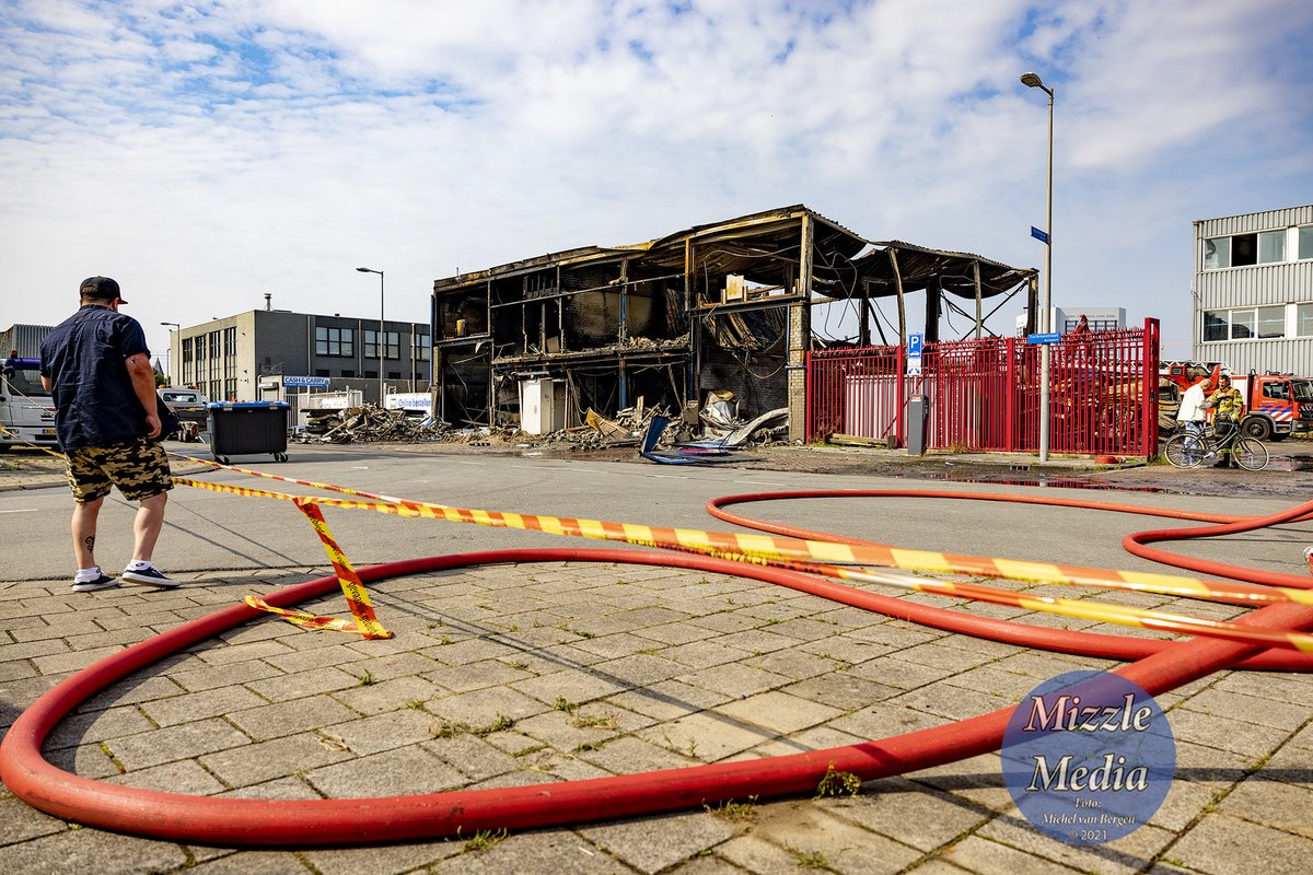 Melding grote brand Turbinestraat Amsterdam