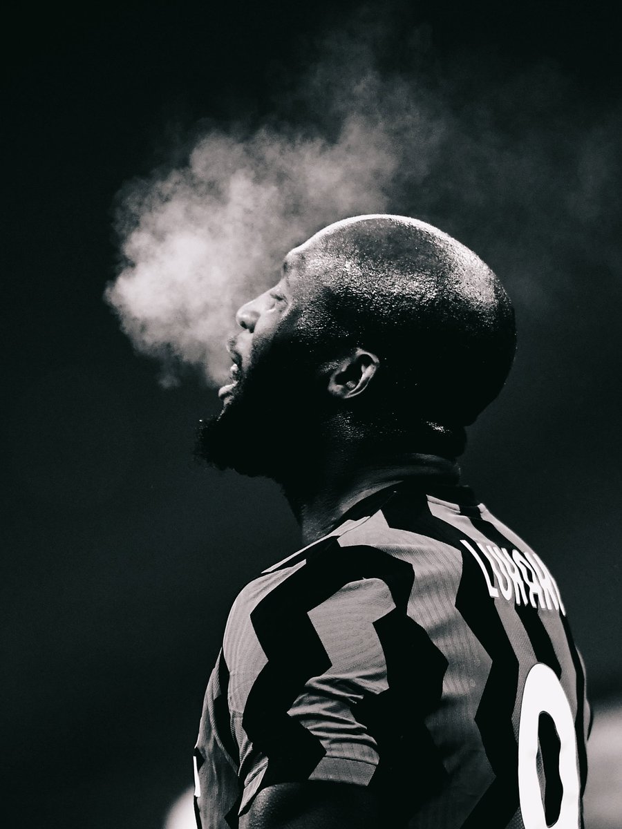 Romelu Lukaku to chelseafc is almost a down deal with inter Milan ready to let him leave after speaking to the player. Chelsea will submit two offers all in excess of €100m
Will Chelsea get their man. Let's wait and see. Next 72hrs are key
#Lukaku #ChelseaSocial @ChelseaFC https://t.co/EAjIpCc60R