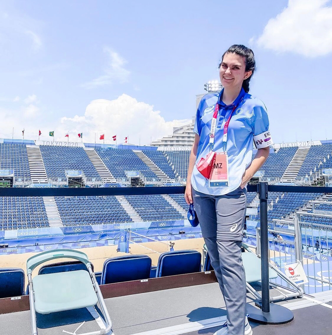 alphaomicronpi's tweet photo. 🥇Sisters Worldwide🥇
Brenna McNeil, member of Alpha Omicron Pi at Boise State U, Beta Sigma Chapter has been serving as a German-English translator at the Tokyo 2020 #olympics! 
We are so proud of Brenna and her volunteer work! 
https://t.co/ZkuSu5srD7 https://t.co/xMvpizvlHs