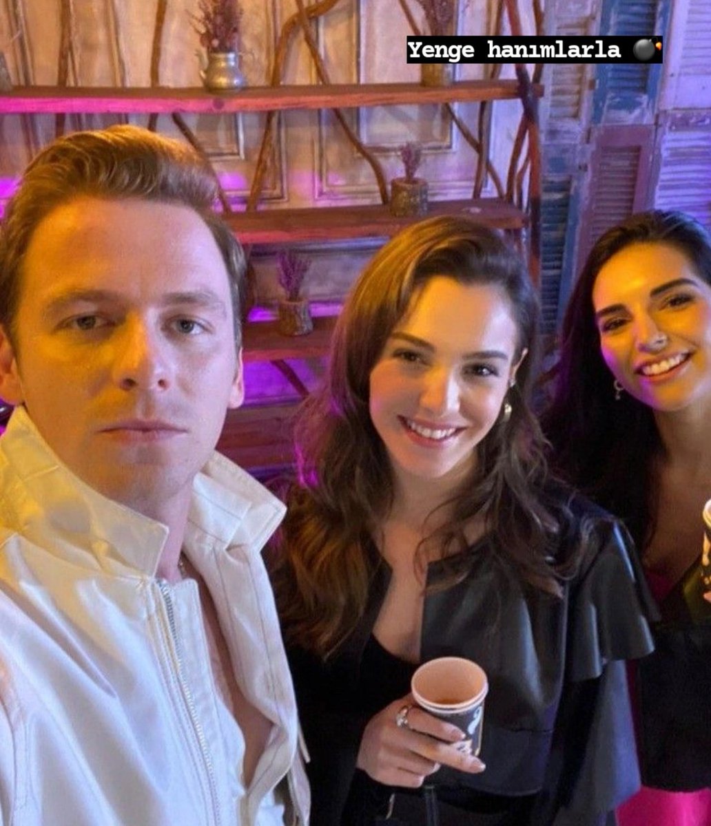 ______ ______ ______ ______ ______
    ← ⚪ erayduraner                ⠇                         
              ⁵ ᵐⁱⁿᵘᵗᵉˢ ᵃᵍᵒ