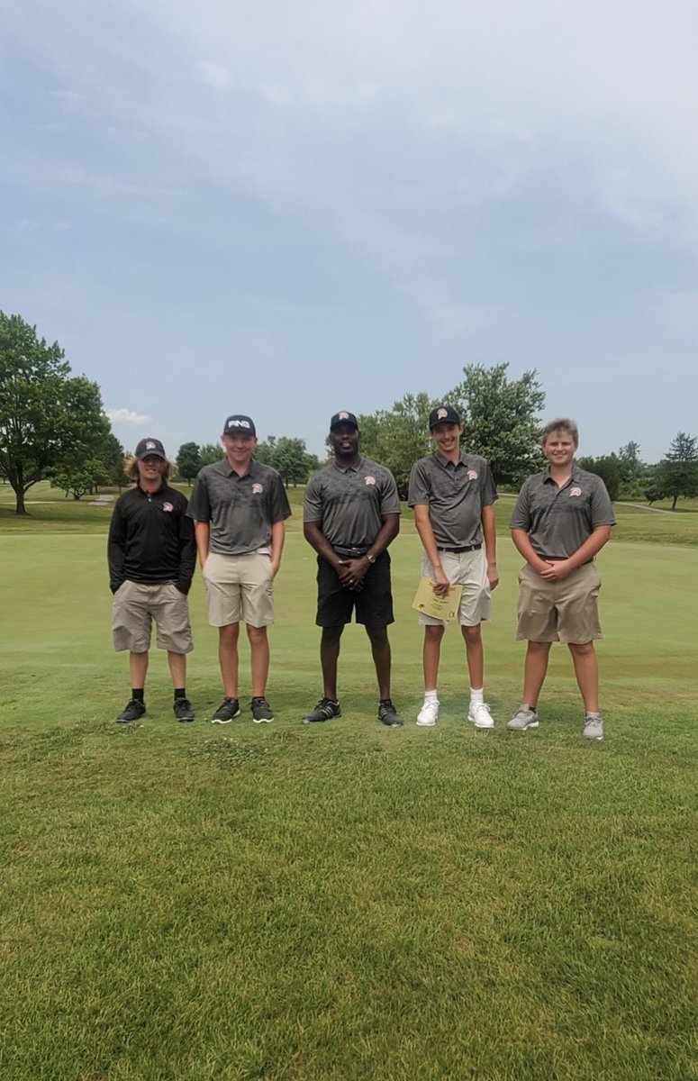 WAYNESVILLE BOYS GOLF tweet media