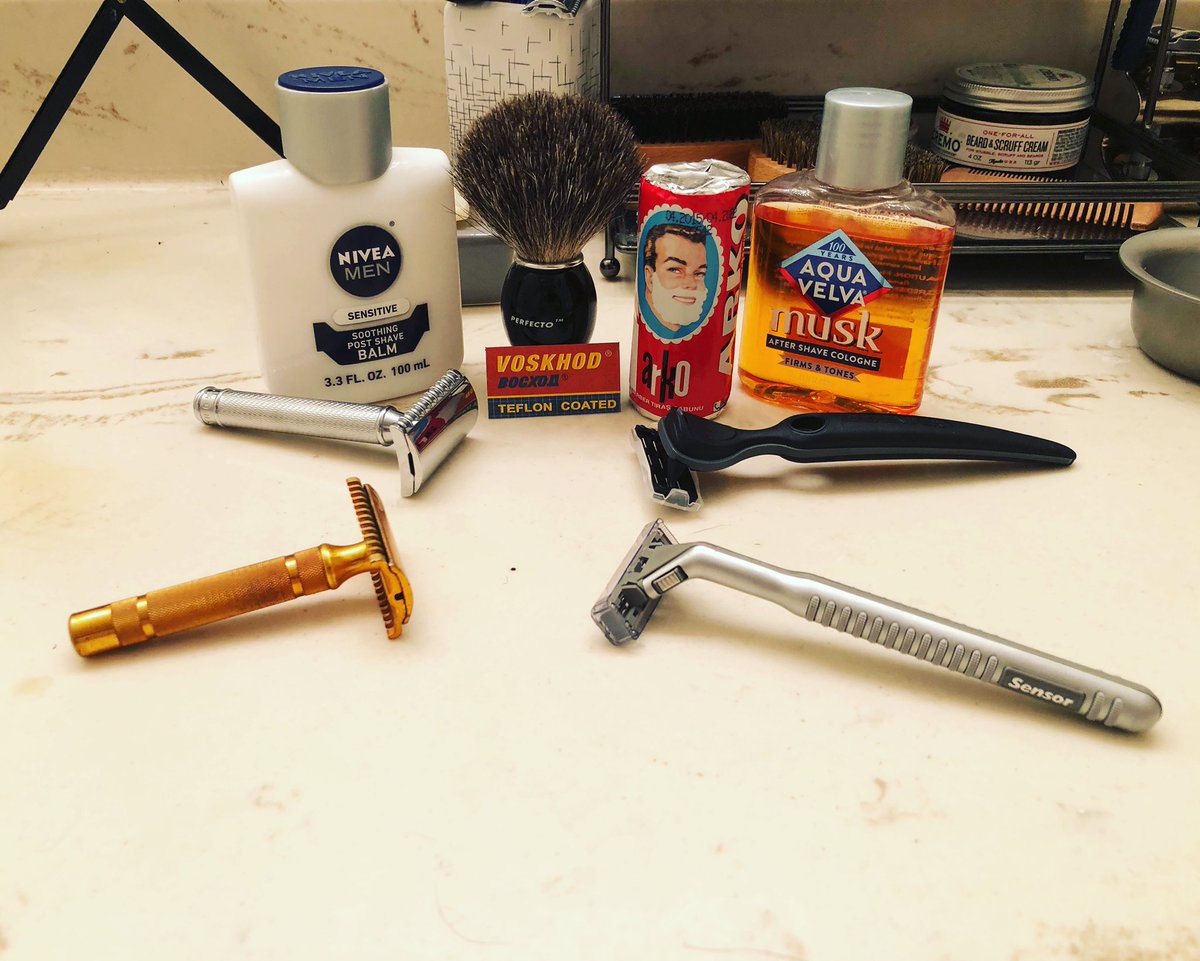 thedaveshaves's tweet photo. I’m back! Dave Shaves Razor Madness Competition (Episode 1)! @wetshavers #wetshavers #wetshave #wetshaving #wetshaveloyalists #wetshaveoftheday #shaveoftheday💈💈 #sotd #traditionalshaving #thedaveshaves  #stayhappy #stayhealthy #keepshaving #proraso #arkoshavingsoap #niveamensen https://t.co/lJUpnsPFAp