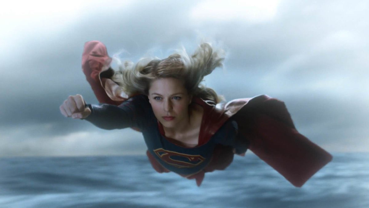 dailypicmelissa's tweet photo. forever my supergirl ❤️💙 https://t.co/2s1nvcAbqU