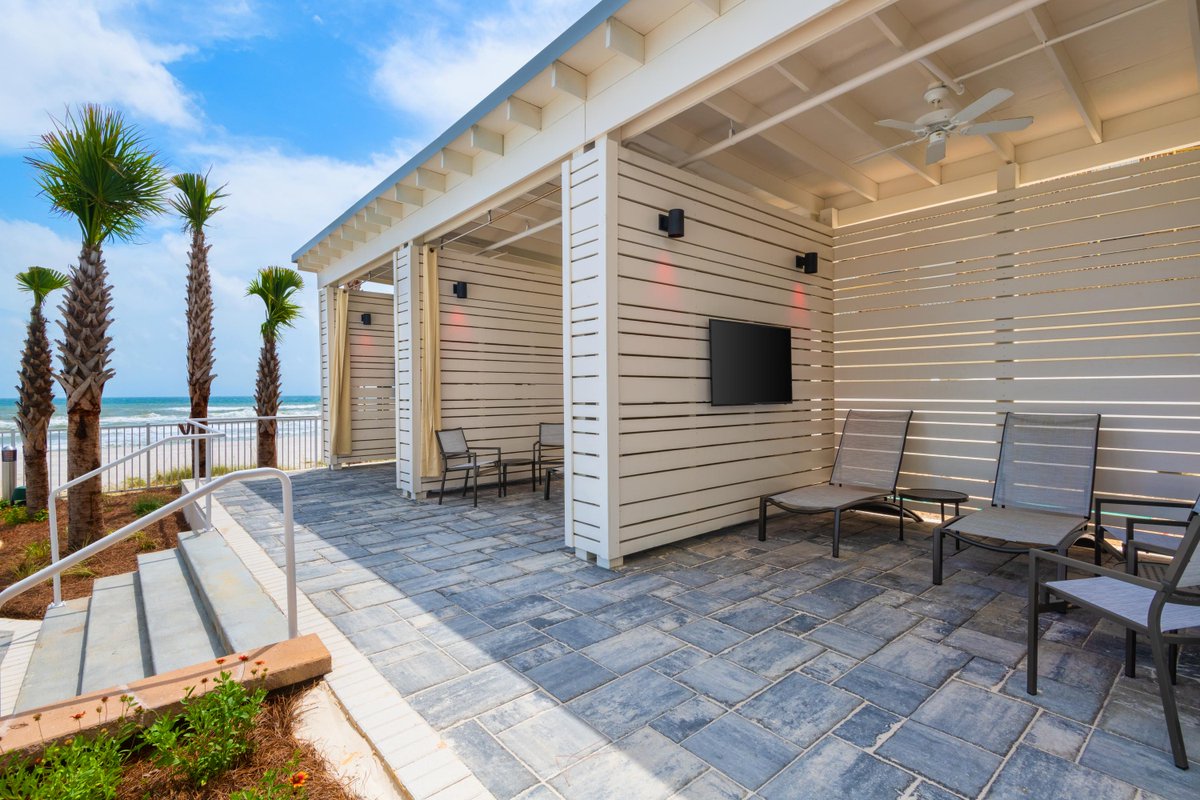 Our cabanas are the perfect place to relax with a good book. What's on your reading list this summer? 📕 #Marriott #PCB