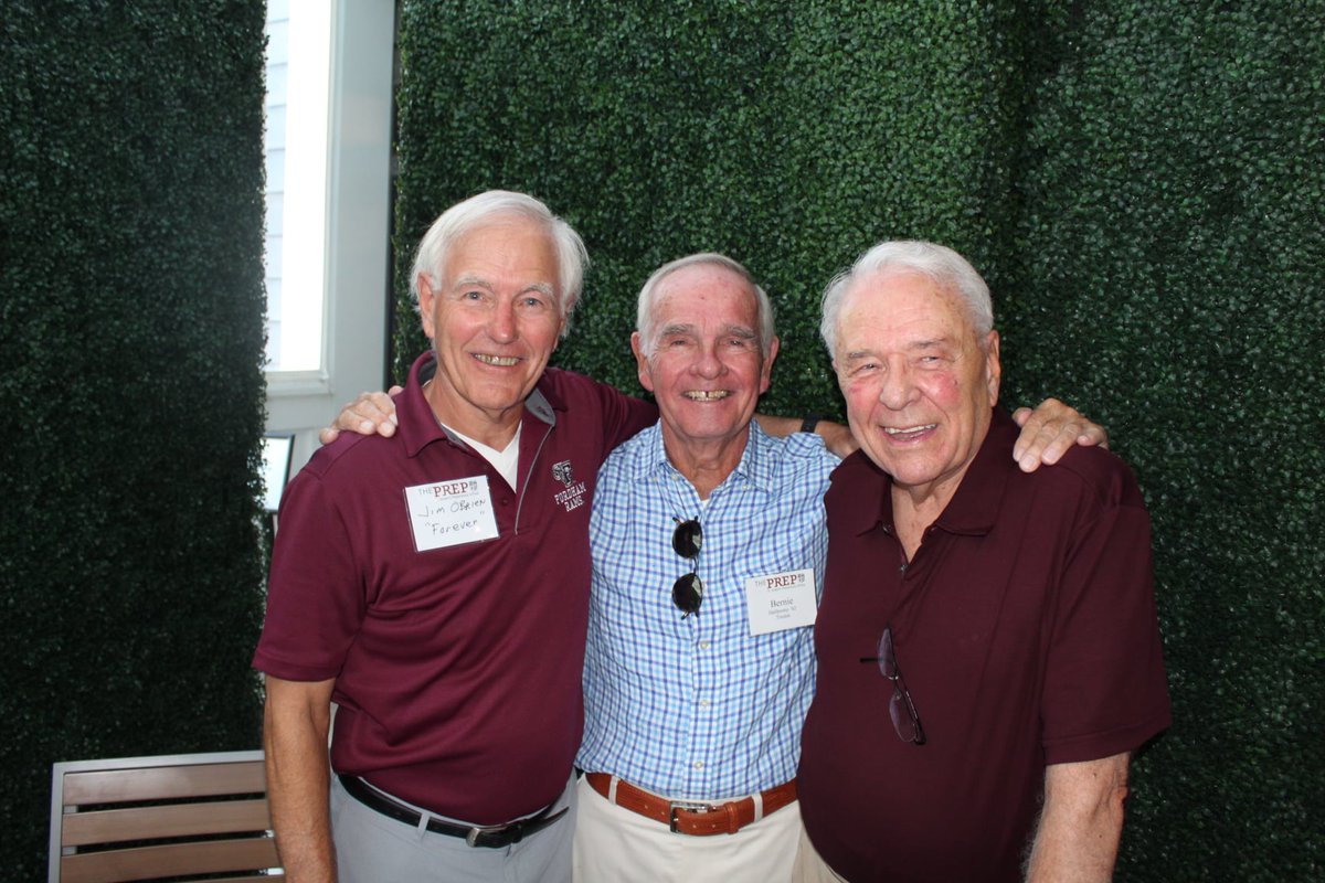 SJPREP's tweet photo. Last night, several members of Prep Nation were in Avalon for the annual Prep at the Shore event where many got their first chance to meeting new president John Marinacci as well as several other Prep faculty, staff, & administration. #PrepForever
Album: https://t.co/4702durIjD https://t.co/ya7sTtkznu