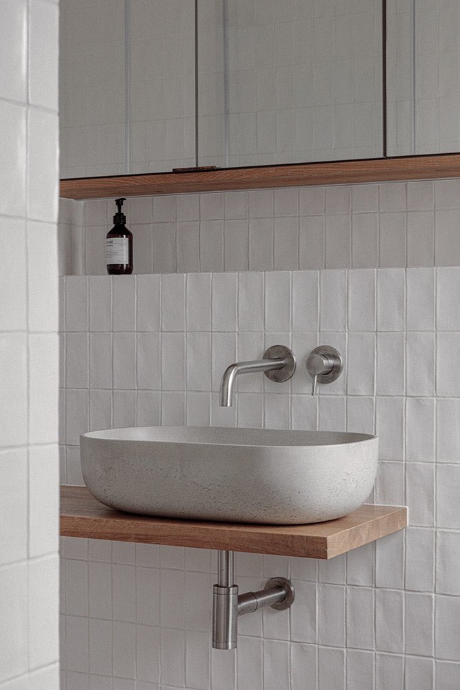 Wood, concrete and some handmade tiles…

#YAMProjects #London #design #bathroom #scandi #interiors #wood #concrete #sink #handmade #refurbishment #scandinaviandesign #ensuite #taps #bespoke