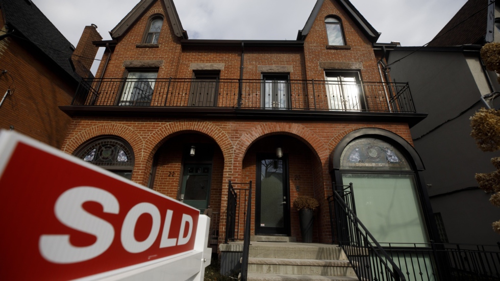 Bidding wars have for a long time been a part of the home buying experience in Canada’s hottest markets, and a new poll suggests millennials have been the most willing to engage in a bidding war during the pandemic housing b... bnnbloomberg.ca/millennials-mo…