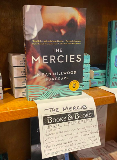 Staff Rec! Coconut Grove bookseller, Katherine recommends 'The Mercies' by Kiran Millwood Hargrave. Make sure you pick up this gripping novel inspired by a real 1600s witch hunt 👀 bit.ly/378aOFp
#readingrec #staffrec