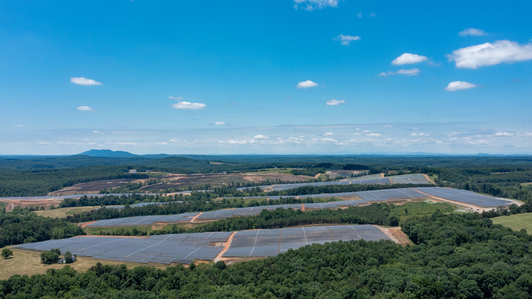 Algonquin (AQN) on Twitter "Spectacular view of our Altavista Solar