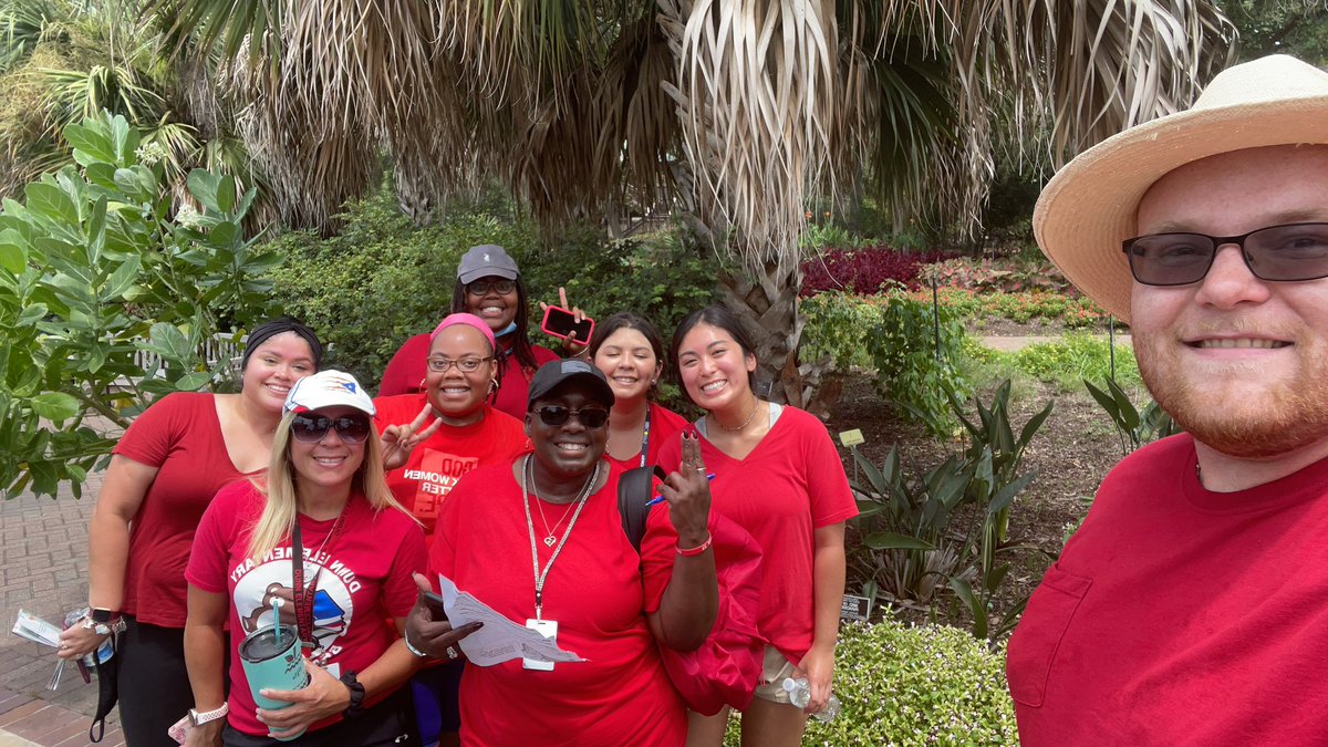 #Nametheplant Texas Sabal Palm @TCarinP <a href="/WikstromDulce/">Dulce Wikstrom, M.Ed.</a> <a href="/DunnES_AISD/">Dunn Elementary AISD</a> 3rd and 4th