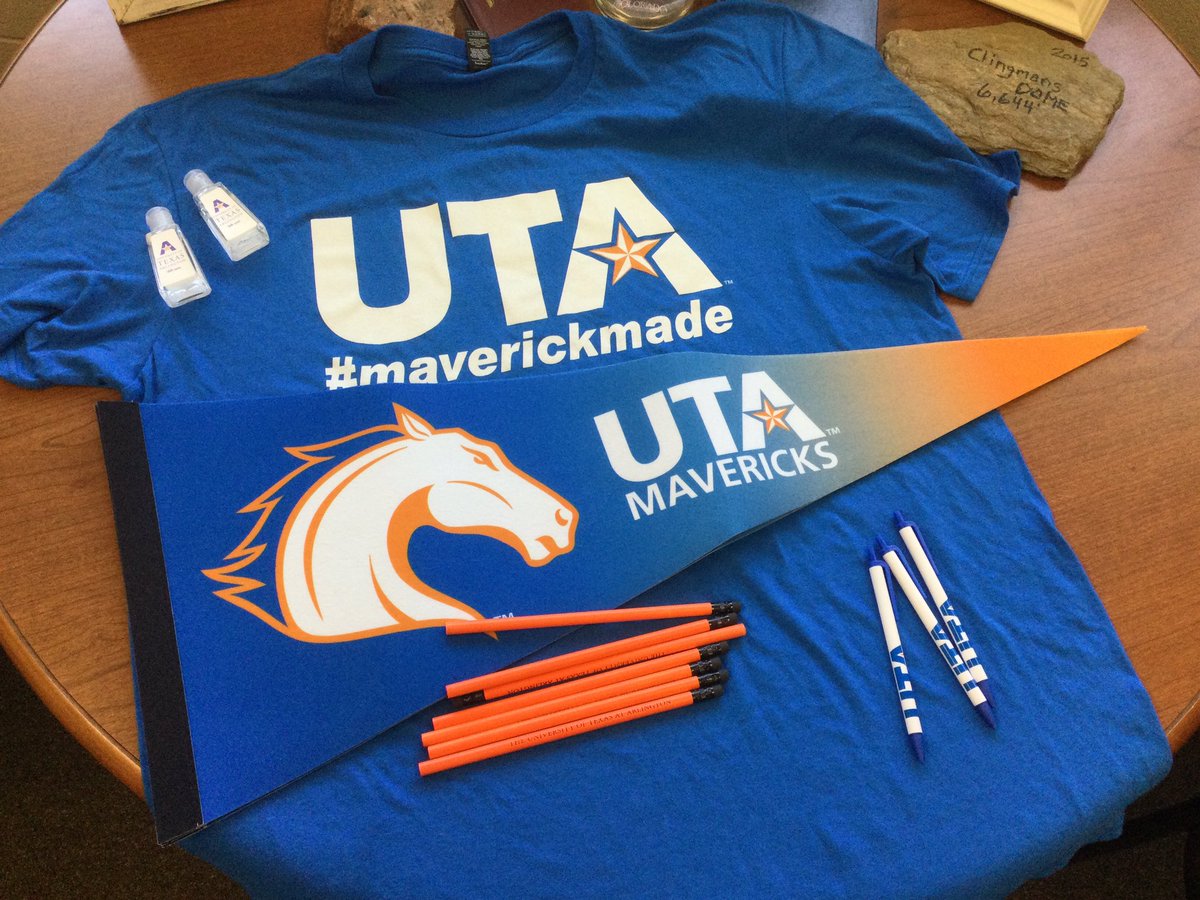 VanMiddleSchool's tweet photo. @utarlington Thanks for the awesome items! #AfterHighSchoolComesCollege https://t.co/l62JXWdx5x
