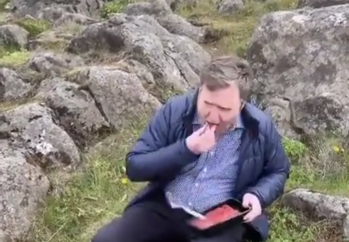 nananana nananana nanana nanana HAKKMANN