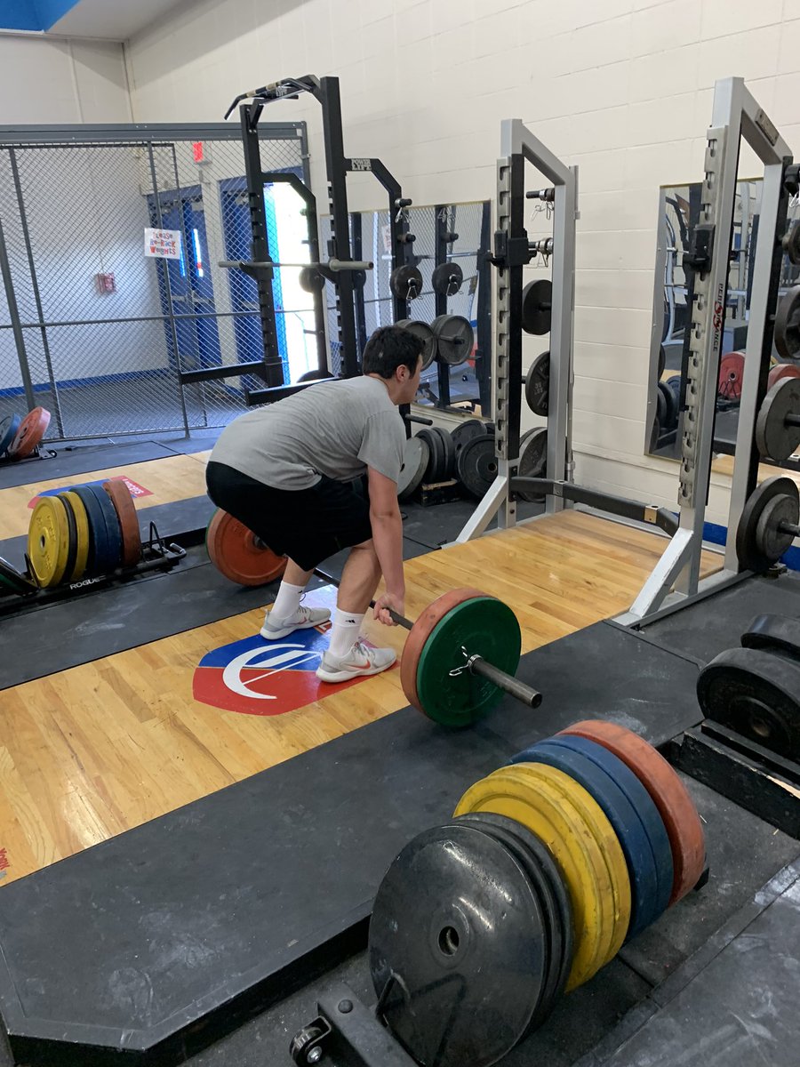 TK79Dux's tweet photo. Proud of this guy!  In 3 months, Gained strength, size, confidence and ready for camp @GCC_FB Excited to watch Mason unleash his Mana this season. Huge Mahalos and appreciation to the Moorhead family @BallCoachJoeMo for allowing me to work with him. #Ready4camp #ProudCoach🤙🏾💪🏾🏋🏽 https://t.co/c9KCJlRlR7