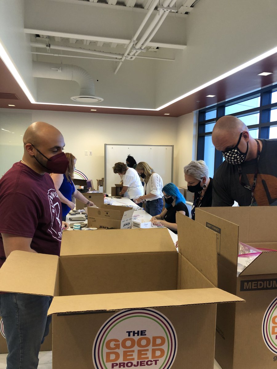 CooperateBlack2's tweet photo. Yesterday, we worked with The Good Deed Project, to create hygiene kits for children heading back to school. 

We love what this organization is doing for our community! 

#coworking #coworkers #coworkingcommunity #servethecommunity #giveback #lasvegas https://t.co/UUGV4wwaK3