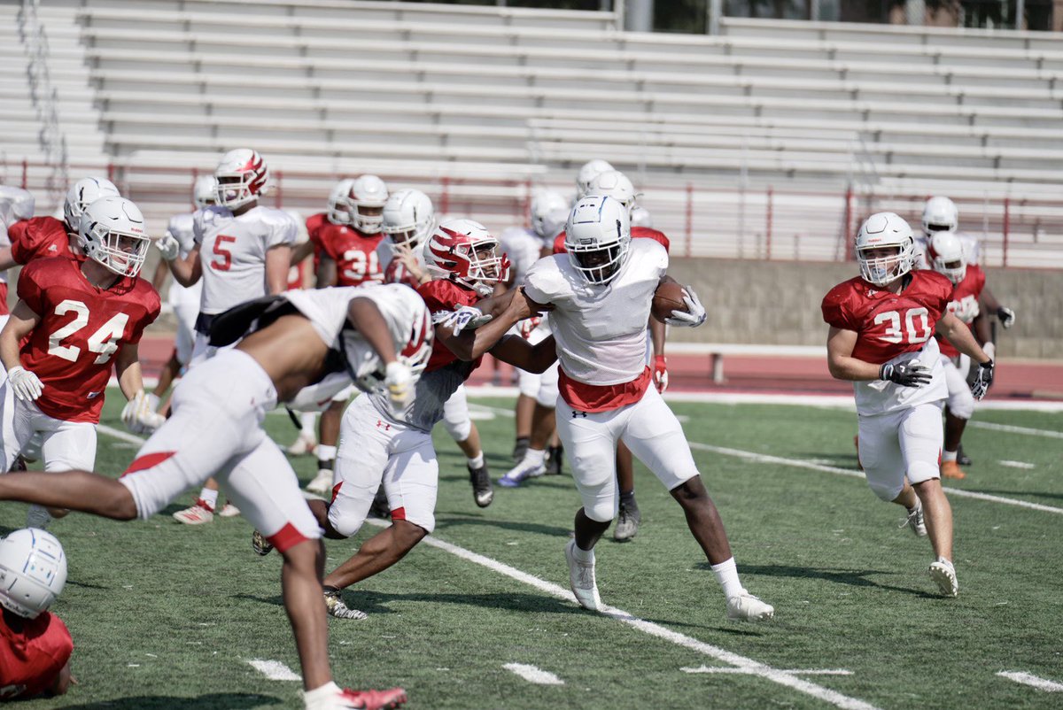 MiltonEagles_FB's tweet photo. “When you’ve got something to prove, there’s nothing greater than a challenge.” –Terry Bradshaw

Great week of practice men!!!#Mpire21 #MoneyTeam21 #MT21 #LiveLoud #LeaveNoDoubt 

@MiltonHighSch @Milton_AD1 @Slymom261 @coachclack23 @CoachBenReaves @RecruitGeorgia @Flash1Cam https://t.co/WKJvDEBAXZ