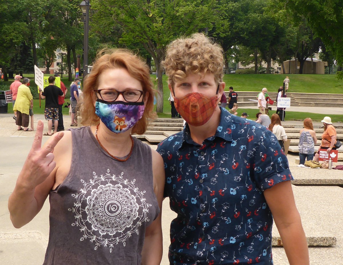 feschukphoto's tweet image. Thank you @JanisIrwin for working FOR us, and more importantly, WITH us! #TestTraceIsolate