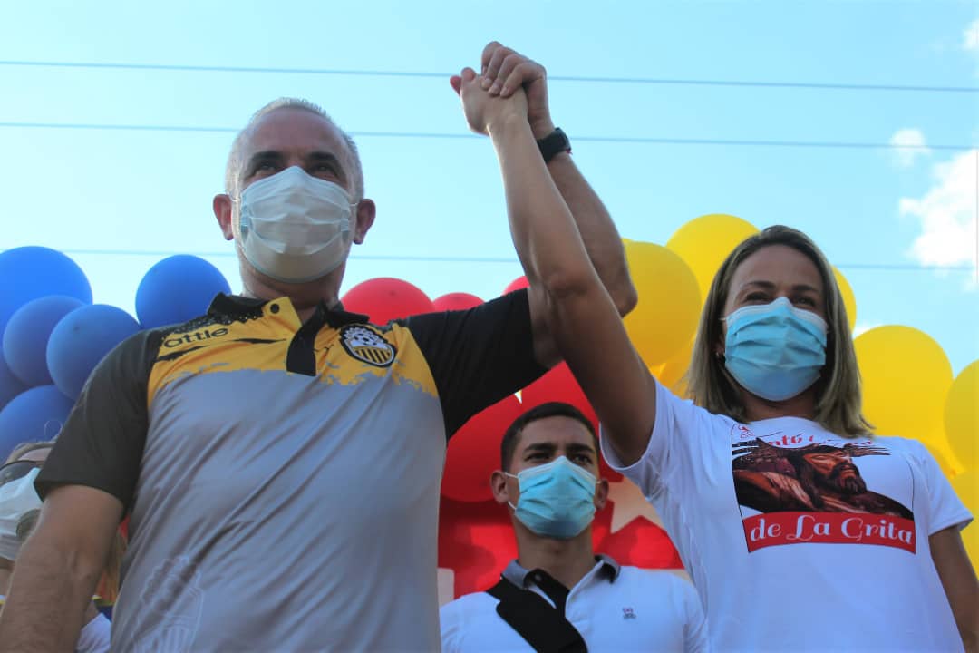 Con una fuerza increíble llena de alegría, compromiso y lealtad, ayer me recibió el pueblo de #Coloncito, #Panamericano, en el cierre de campaña de estas #EpaPSUV del #8Ago.

¡Gracias #Tachira por tanto amor! ❤️

¡VENCEREMOS!

#EpaPSUV2021
#AmemosAlTachira💛🖤❤️ 

<a href="/PartidoPSUV/">PSUV</a>
