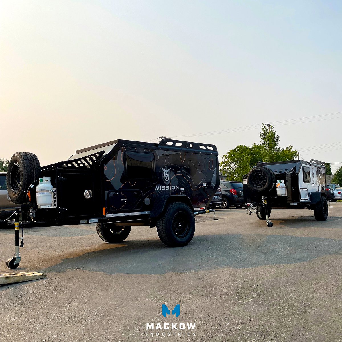 MackowInds's tweet image. Happy Friday from your friends at Mackow Industries! These are some of the trailers we've sent out this week 🔥

#business #design #engineer #Team #campervan #camperlife #trailer #trailerlife #camping #offroad #offroading #overlanding #adventuretravel #outdoors #adventure