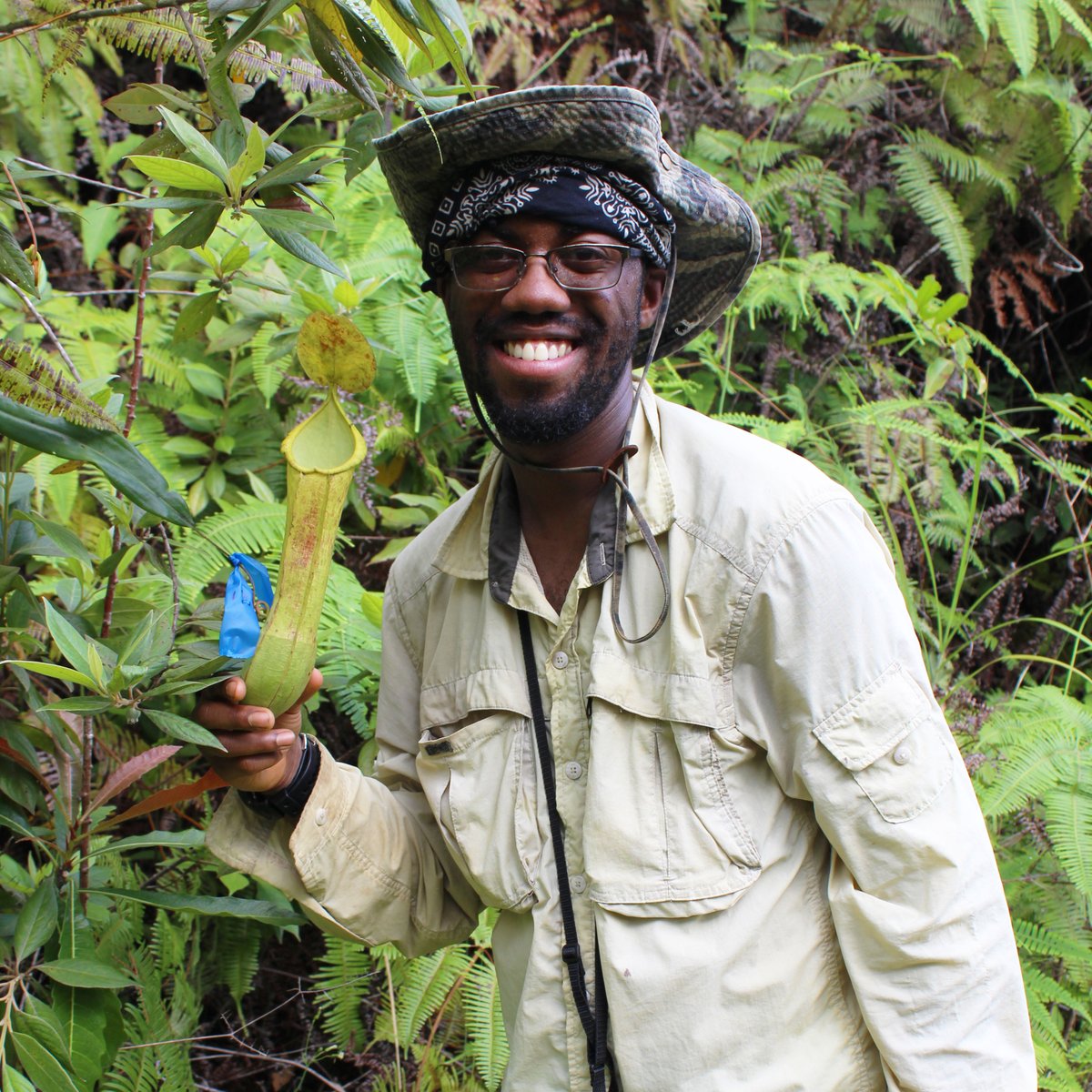 W.K. Kellogg Biological Station (@kelloggbiostn) on Twitter photo Join us in welcoming Dr. Kadeem Gilbert to KBS as an assistant professor in the <a href="/MSUNatSci/">MSU College of Natural Science</a> Department of Plant Biology. Very excited to have Kadeem and the Gilbert Lab here at KBS! More: buff.ly/3s2smfQ <a href="/GilbertKadeem/">Kadeem Gilbert</a> Join us in welcoming Dr. Kadeem Gilbert to KBS as an assistant professor in the <a href="/MSUNatSci/">MSU College of Natural Science</a> Department of Plant Biology. Very excited to have Kadeem and the Gilbert Lab here at KBS! More: buff.ly/3s2smfQ <a href="/GilbertKadeem/">Kadeem Gilbert</a>