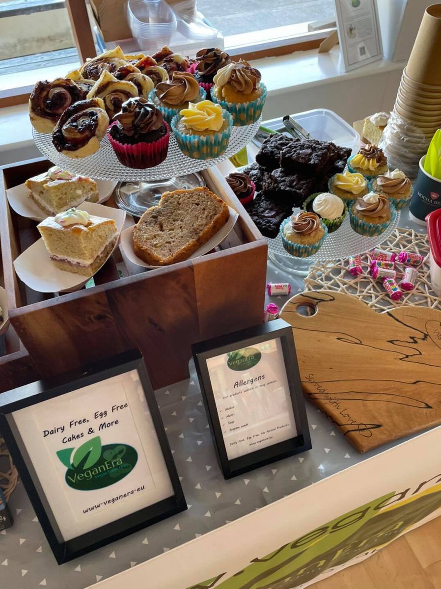 howyagalway's tweet photo. Attention Galway there’s an Artisan Market in town ⚠️

Sundays from 11.00 - 17.00 in the Galway Rowing Club, Woodquay. 

The Artisans Market by Umbrella Eile  is an exciting opportunity to buy and support local 😊 https://t.co/FijN5JYD9k