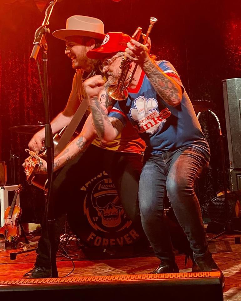 Come out tonight and play some airhorn alongside us and <a href="/RedwoodRonnie/">Ronnie and The Redwoods</a> at <a href="/stanleysfamous/">Stanley's Barbecue</a>  tonight at 8:00 pm!