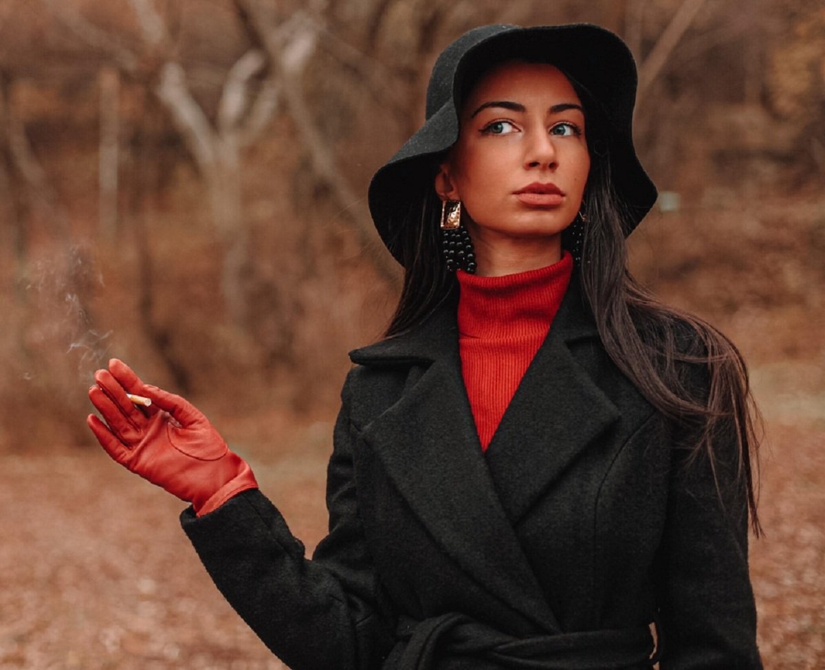 catalogs's tweet photo. Hipster fashion is totally a thing. If your look is not mainstream - and you're under 50 - it's probably at least a bit hipster. Individuality, vintage-designer mashups, gender neutrality, simplicity, minimalism, and a penchant for scarves tied a

https://t.co/WRf1Mgxbfw https://t.co/Bj1cjcRT30