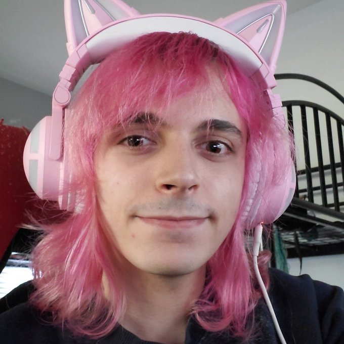 My hair is looking great 😁 https://t.co/DdGeMhz6fW