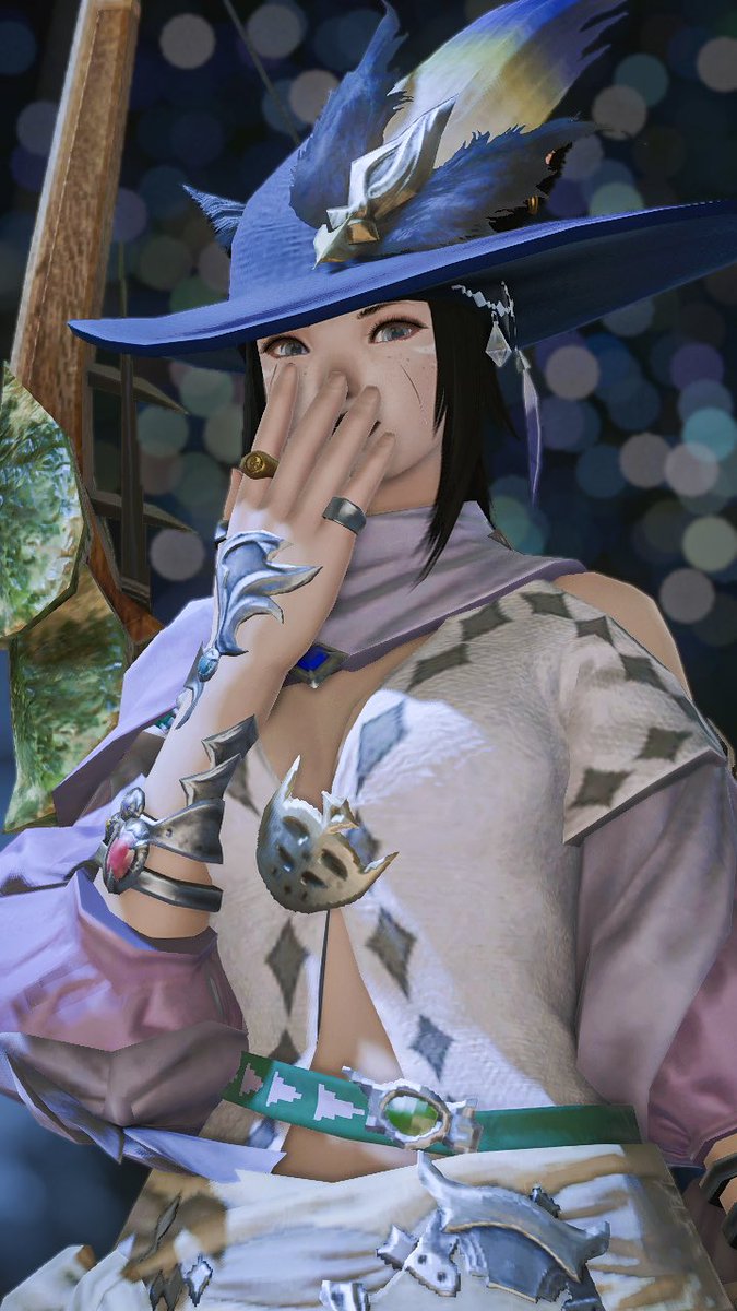 chrissyxchi's tweet photo. this bard set is stunning omg #ffxiv 🌱 https://t.co/HviuZGlnZ8