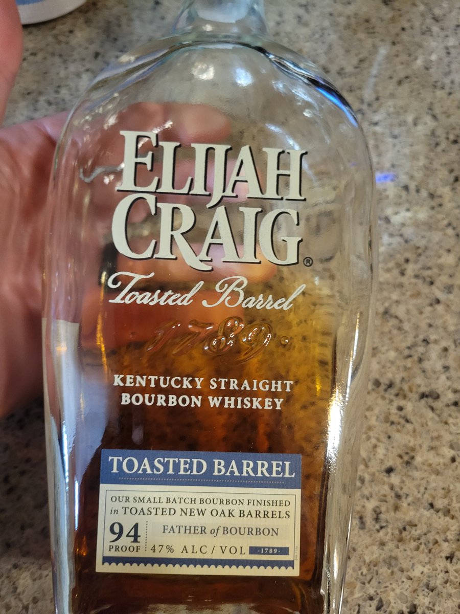 Blckshrts's tweet photo. Don't mind if I do!
#Cheers
#ECTB https://t.co/ikYbY9SiLK
